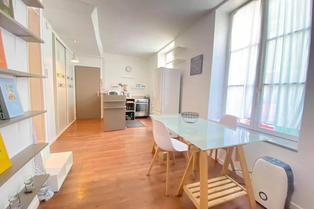 Studio De Charme Lejlighed Laon Eksteriør billede